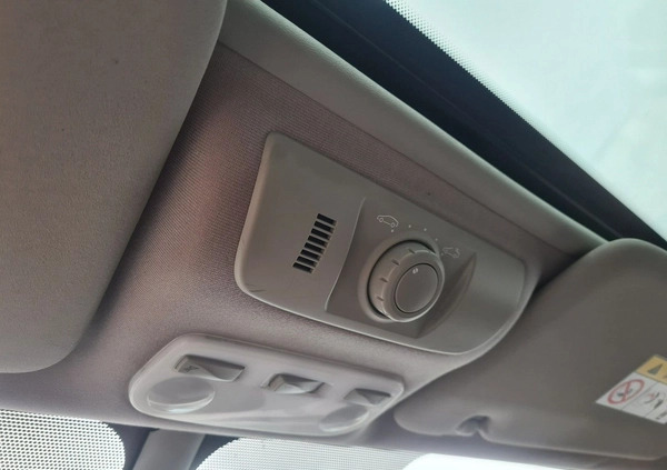 Renault Grand Scenic cena 39900 przebieg: 200000, rok produkcji 2015 z Nowe Miasto nad Pilicą małe 436